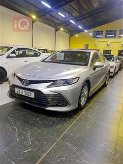 تۆیۆتا کامری